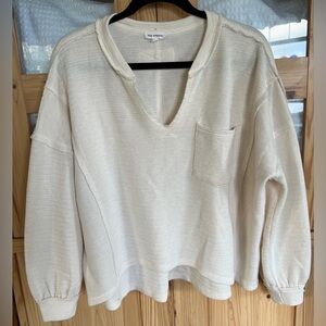 Blu Pepper Cream Crop Top